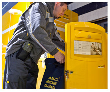 La Poste recadrée par Monsieur Prix