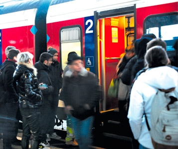 La place manque dans les trains, mais pas partout