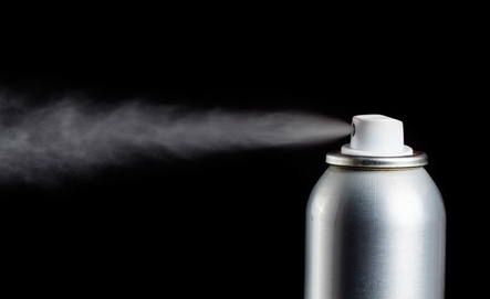 Déo sans alu, spray en alu: cherchez l’erreur!