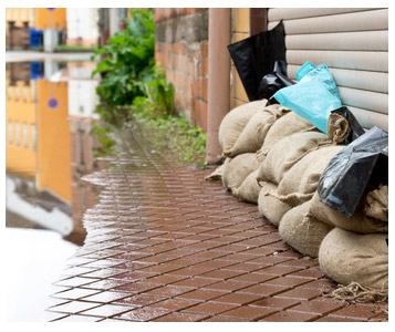 Magasin inondé, salaires payés