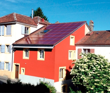 Panneaux solaires couleur tuile