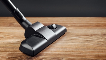 10 aspirateurs à sac avec filtre à poussière fine: Ils mordent trop souvent la poussière