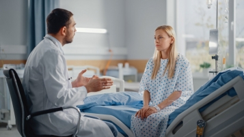 Le médecin décide, le patient obéit