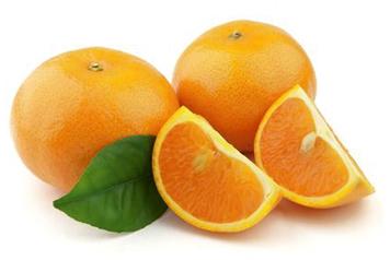Jus d’orange: préférez les fruits  pressés minute