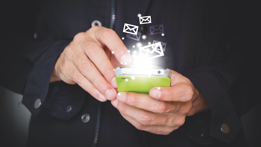 Comment contester des SMS surtaxés