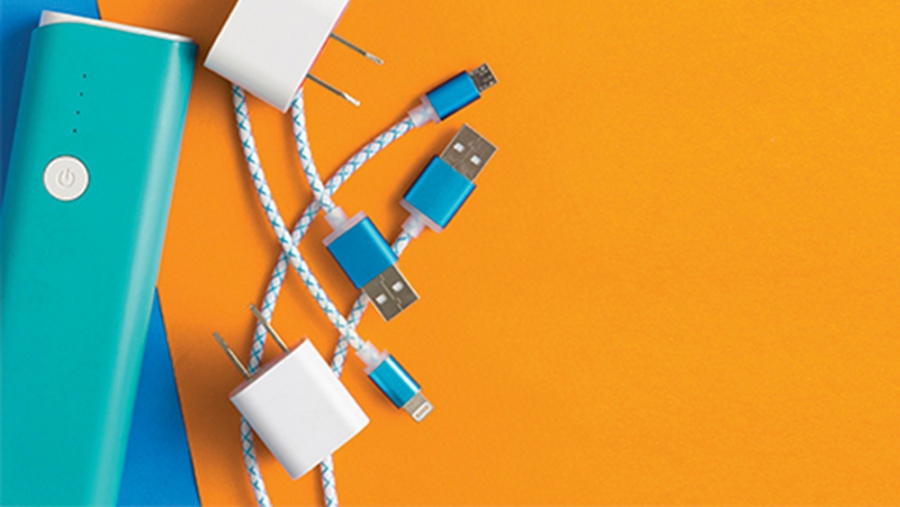 15 connecteurs pour smartphone: les copies ne tiennent pas la distance