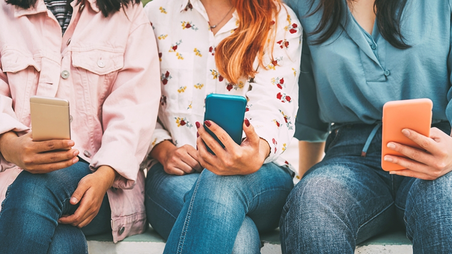 Téléphones qui émettent trop d’ondes